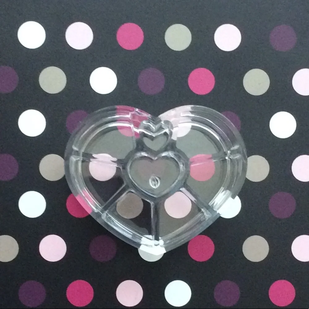 NWOT Clear Heart Shaped Cosmetic Organizer